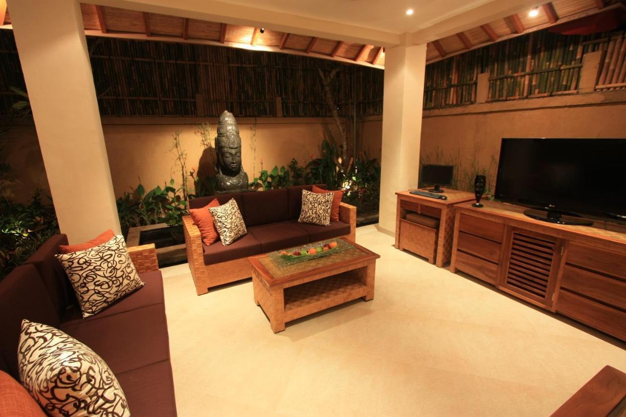 Villa Seriska Seminyak (Bali)