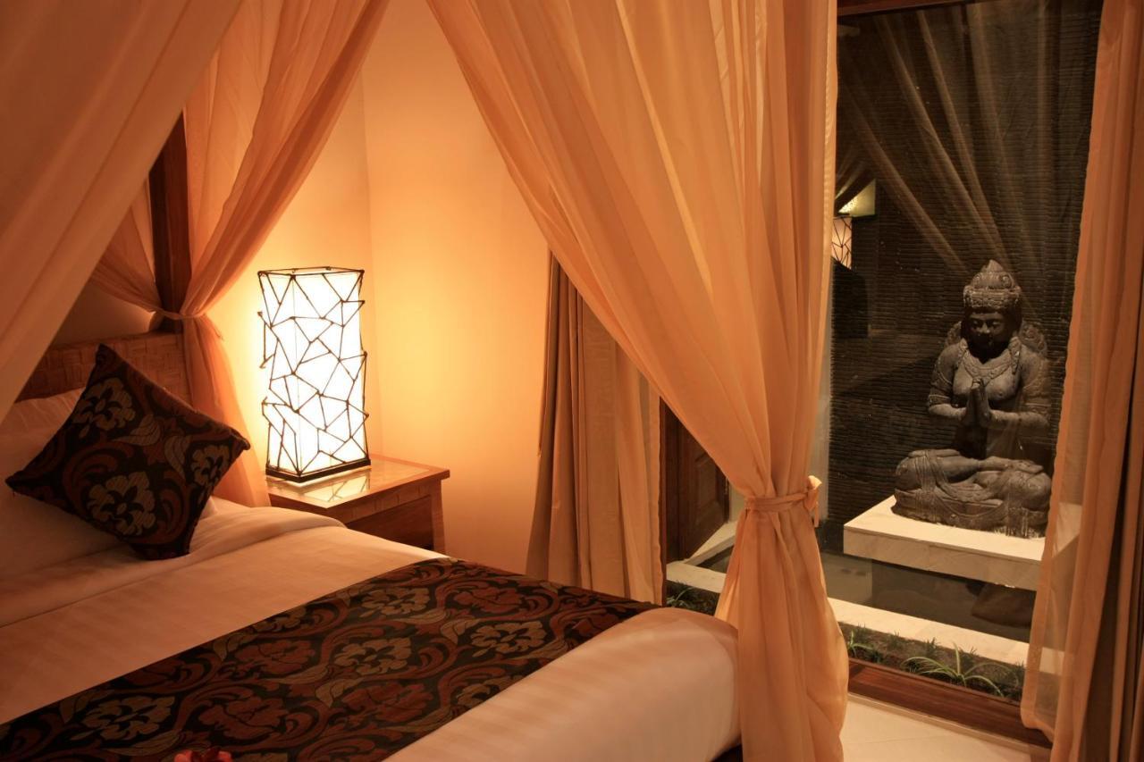 Villa Seriska Seminyak (Bali)