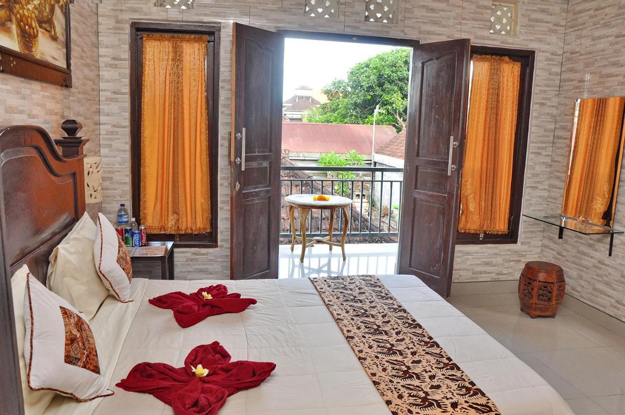Guest house Astiti Salon And *