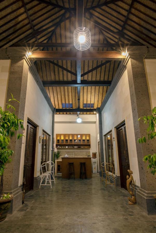 Bidadari Seminyak (Bali)