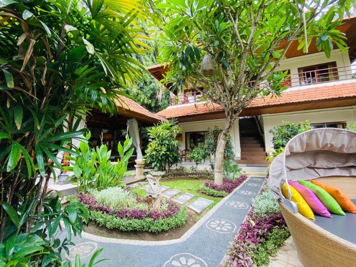 Hotel Kusnadi 3*