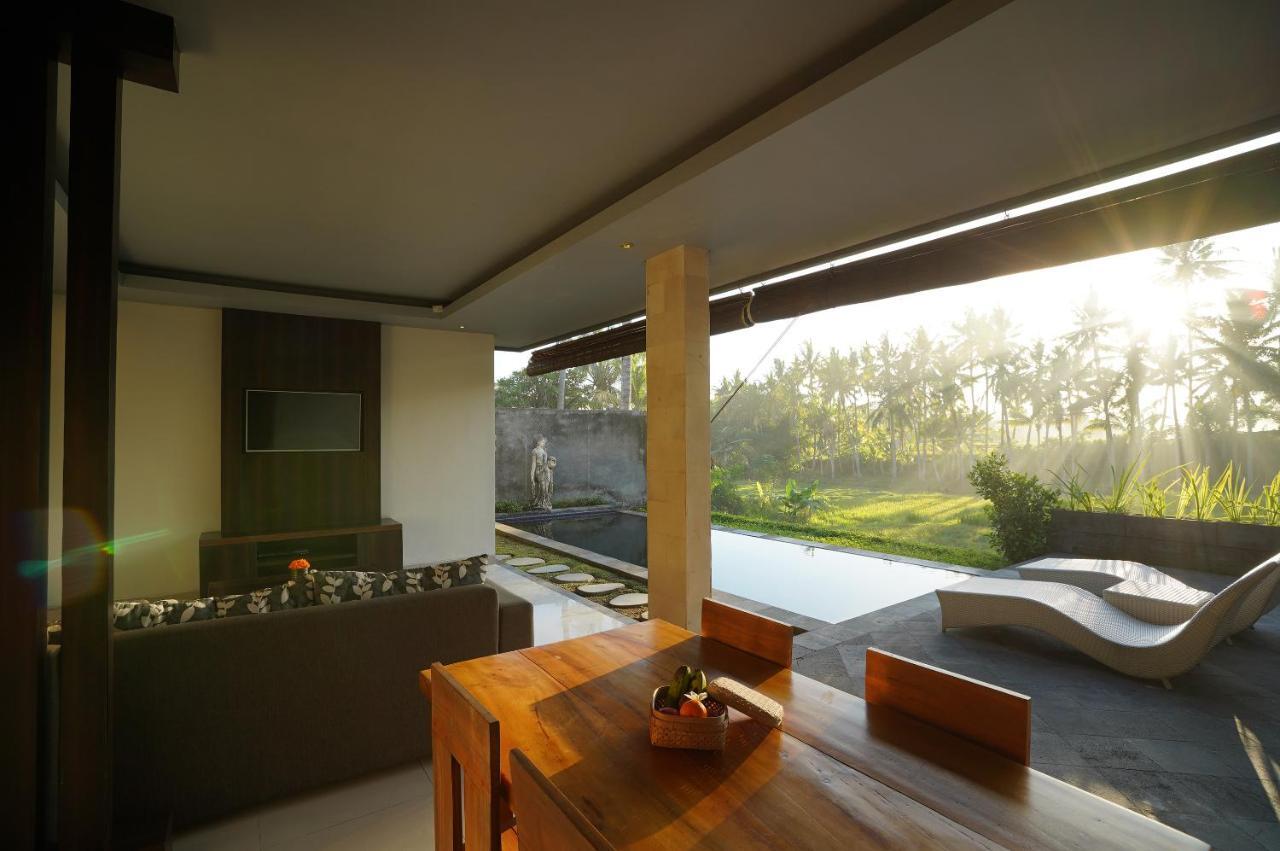 Villa Agung Raka *