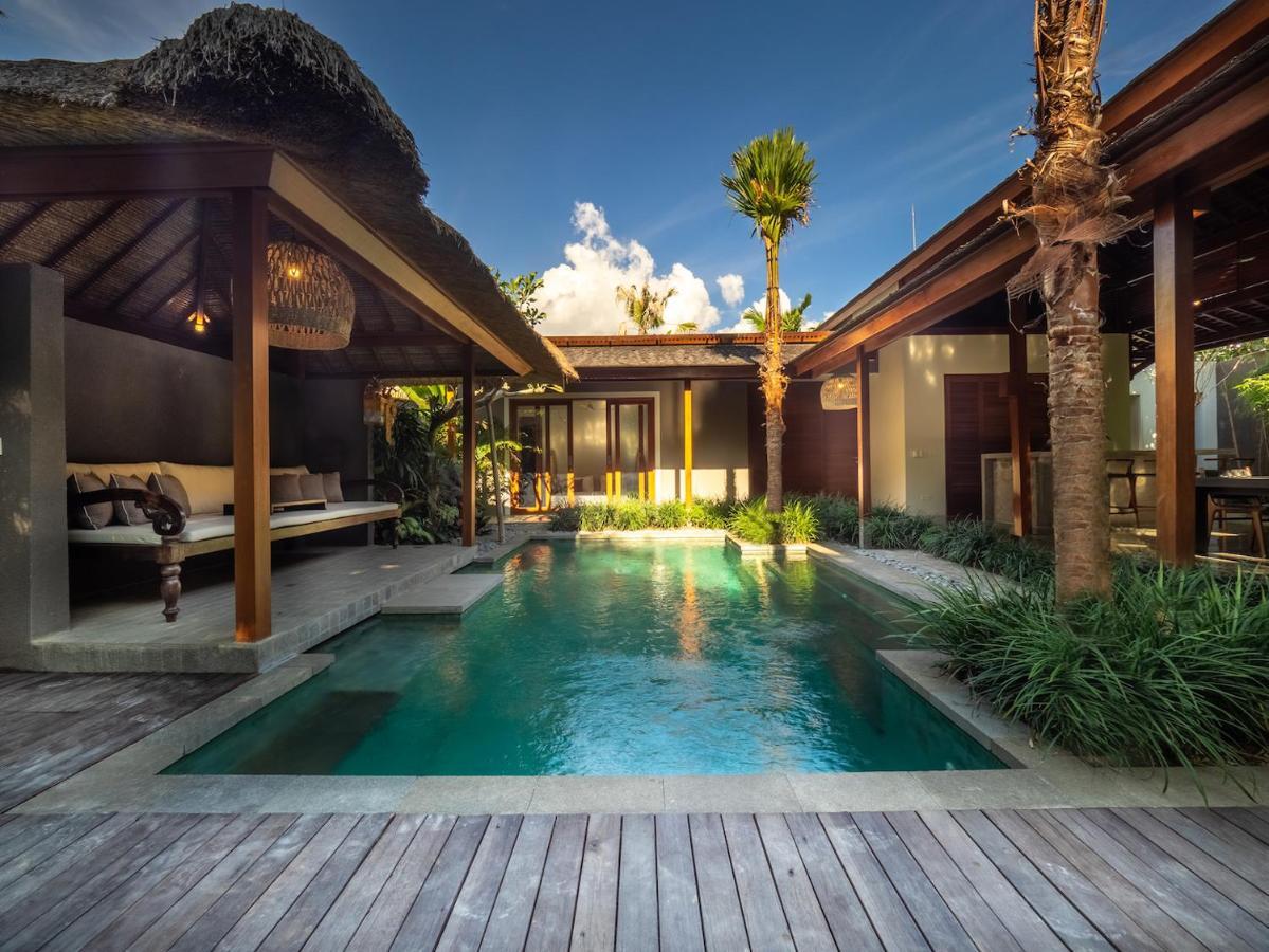 Bumbak Park Villas Villa Canggu (Bali)