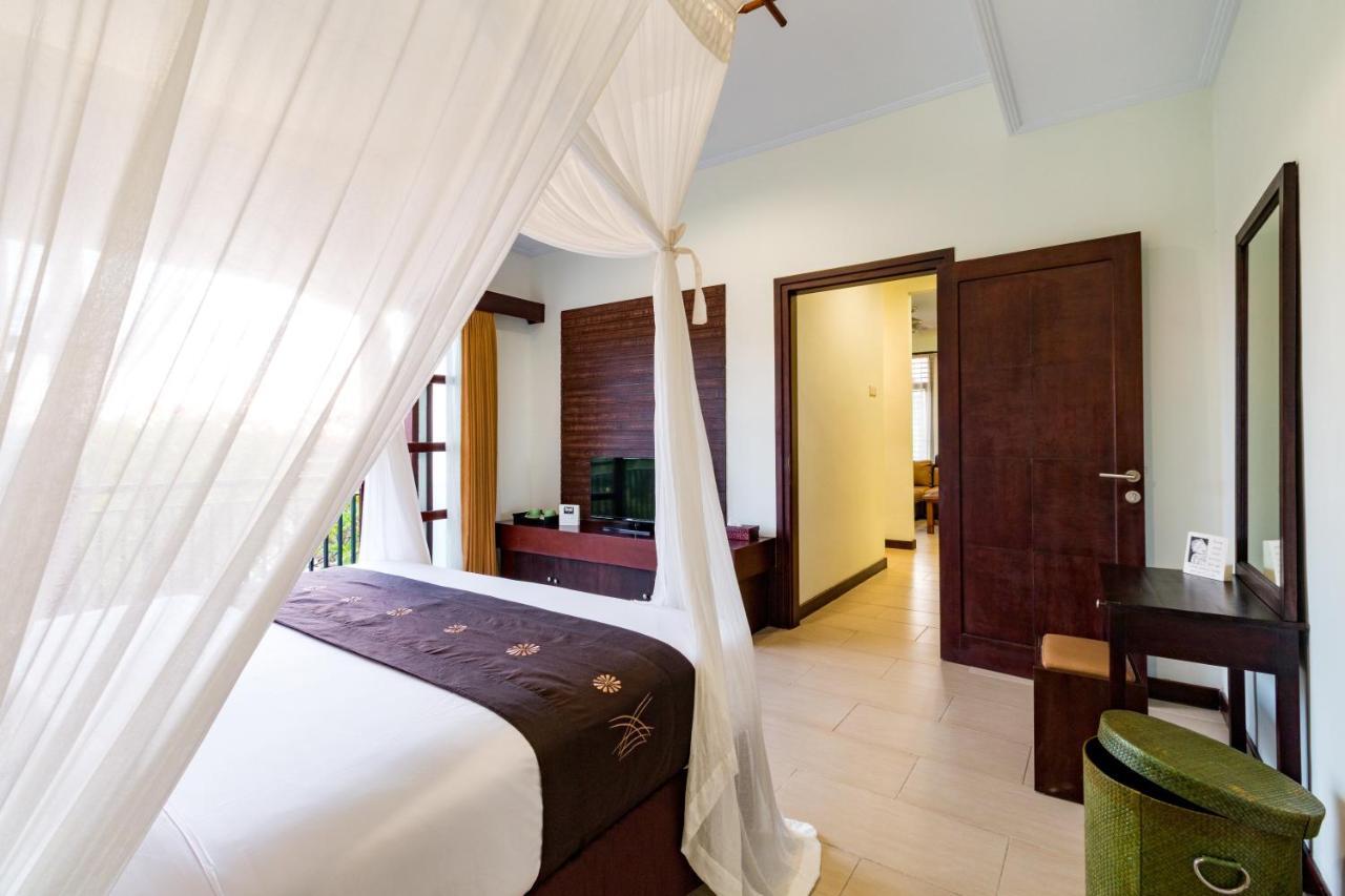 Chandra - 3 Bedroom With Private Pool By Agata Villa Seminyak (Bali)
