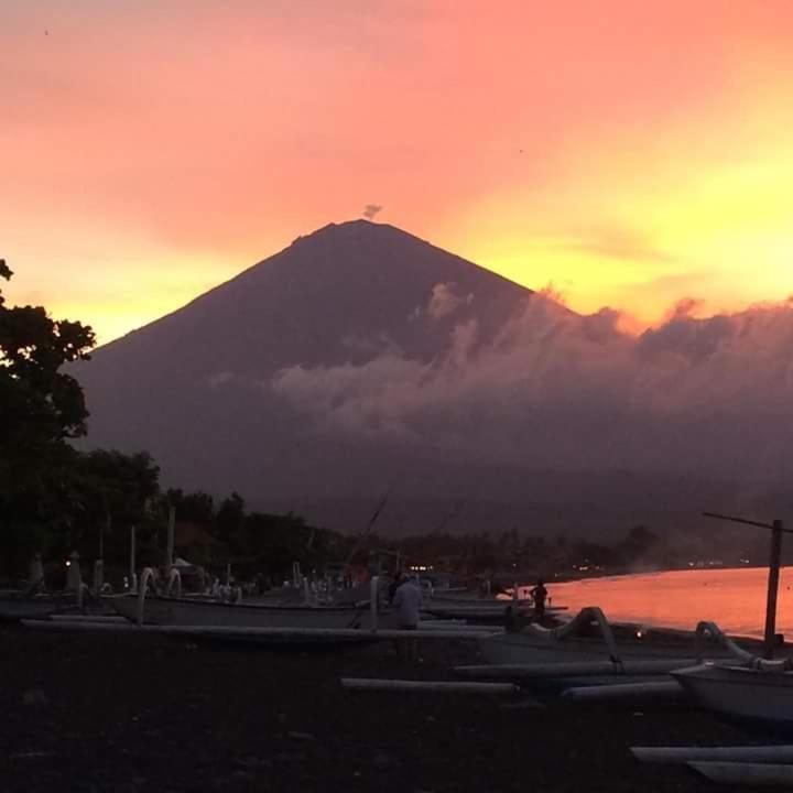 Bubu Racok Amed (Bali)