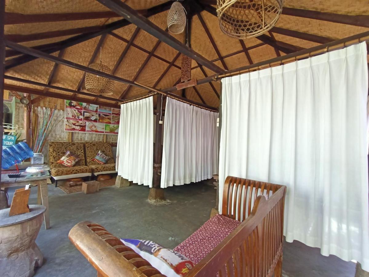 Funky Place Lovina (Bali)