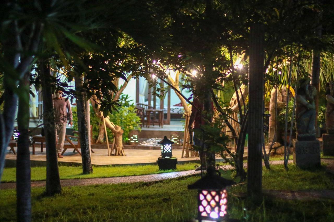 Medori Putih * Uluwatu (Bali)