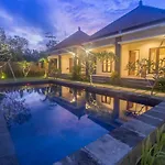 Kutuh Manak Guest House
