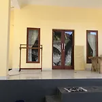 Tasik Dumun Homestay And Waroeng