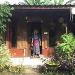 Made Roejas Homestay
