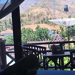 Tira Amed Homestay