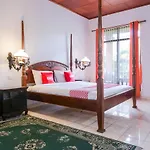 Oyo 1930 Ananda Beach Hotel