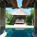 Villa Cahaya Seminyak