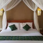 Mango Tree Inn