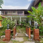 Graha Petulu Ubud By Pramana Villas