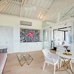 Hidden Hills Villas