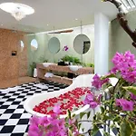 Hidden Hills Villas