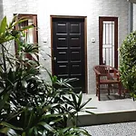 Meryta Guesthouse 2
