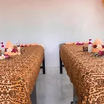 Auora Guest House