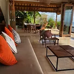 Private Luxury Villa Celagi - With Large Infinity Pool And Ocean View