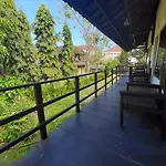 Puri Kutat Lestari