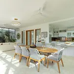 Villa Lumut 3 Bedrooms Central Seminyak