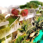 The Akmani Legian