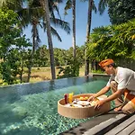 Villa Kayu Lama