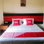 Ayu Beach Inn
