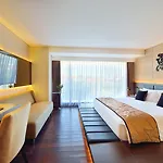De Vins Sky Hotel Seminyak