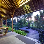 Kajane Yangloni At Ubud Bali