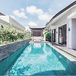 Daun Lebar Villas
