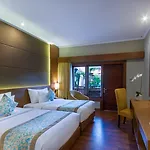 Adhi Jaya Hotel