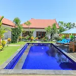 Pererenan Nengah Guest House Canggu