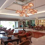 The Cakra Hotel