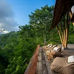 Buahan, A Banyan Tree Escape
