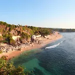 Balangan Beach Villa