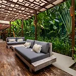 Lautan Kupu - Kupu Villas