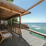 Le Cliff Bali