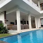 New Openning! Woo Bali Villa Cozy Pool Villa Canggu Berawa