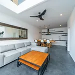 Loft Ludo 8 - Superb 1-Bdr Luxury Loft In Great Location!