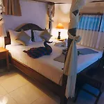 Kusnadi Hotel