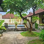 Taman Sari Cottages