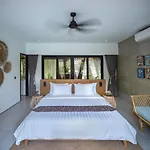 Villa Pantai Indah