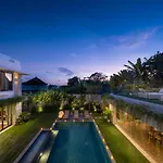 Villa Pantai Indah