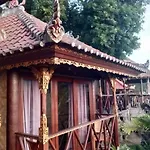 Villa Manouria - Marcel