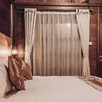 Kayu Manise Villa Bedugul