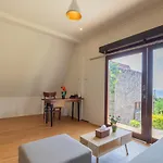 Kabeh Jati Garden Villa & Restaurant