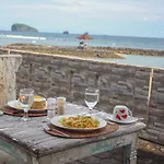 Temple Cafe & Cottages