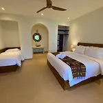 Bombora Balangan Resort